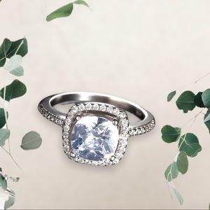 ONE LEFT🔹RESTOCK Swarovski Elements 2.00 CT Ring